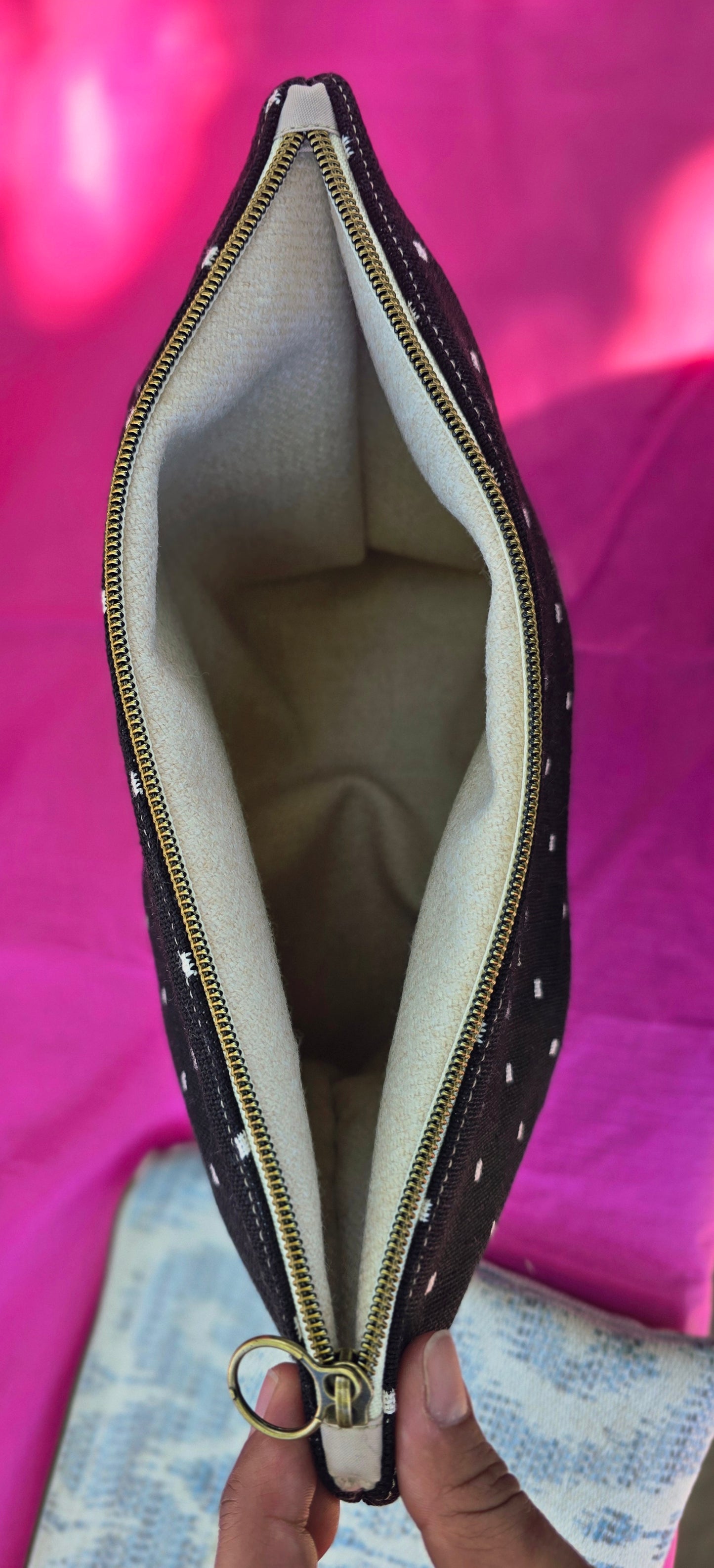Large Everyday Flat Zipper Pouches - Black/Beige