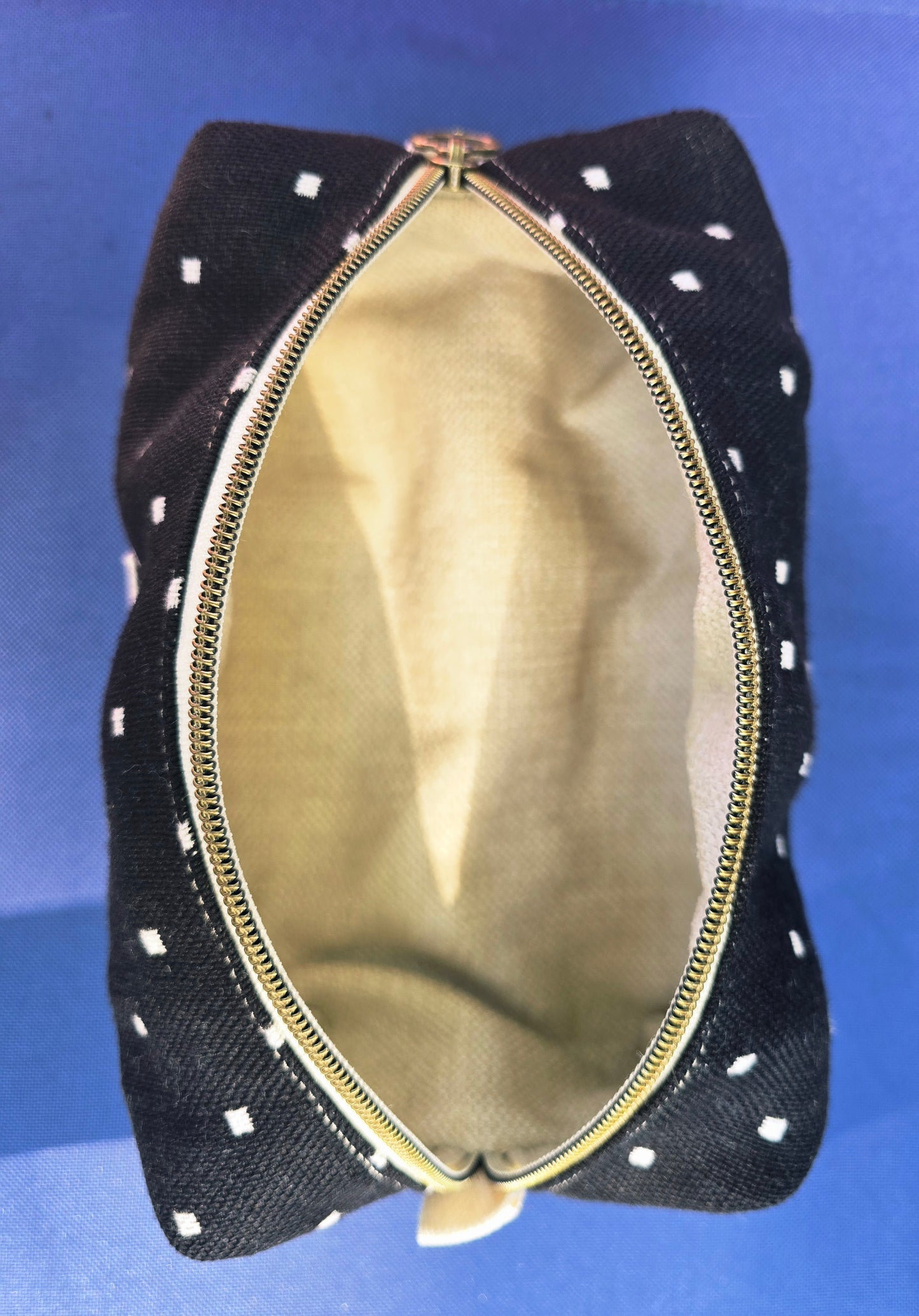 Large Everyday Boxed Zipper Pouches - Black/Beige